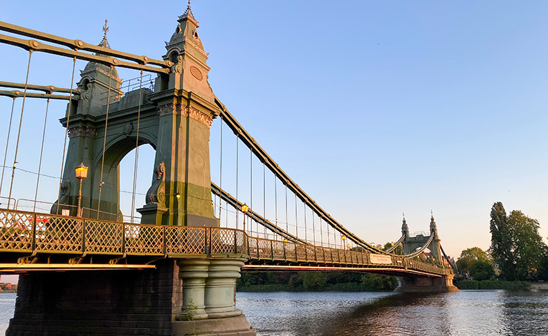 Hammersmith Bridge image