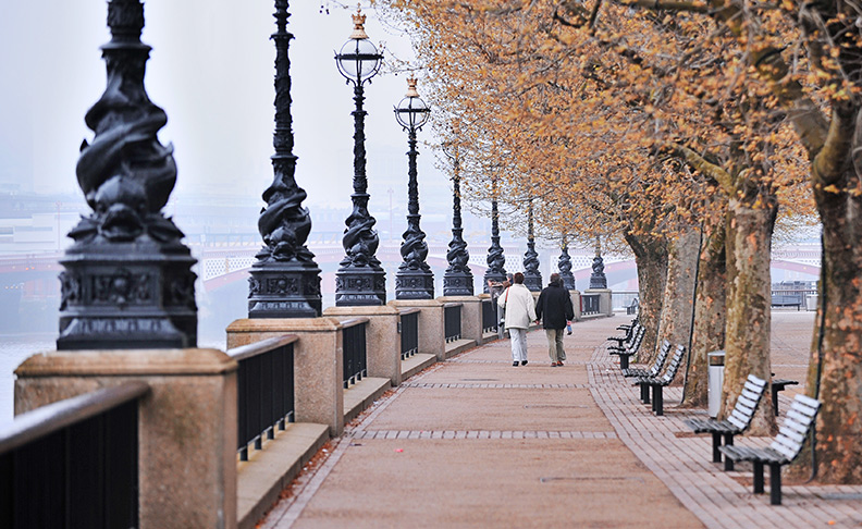 Barnes Riverside Walk image