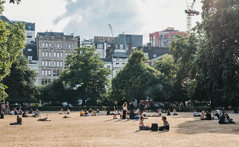 Lincoln's Inn Fields image