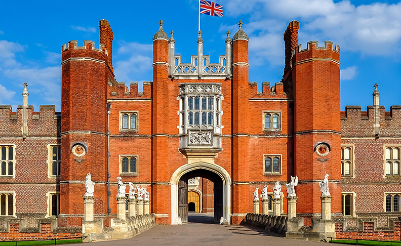 Hampton Court Palace image