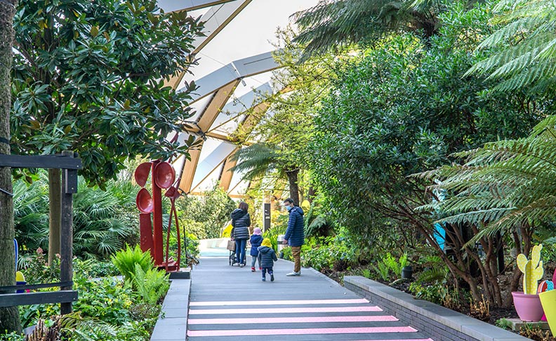 Crossrail Place Roof Garden image