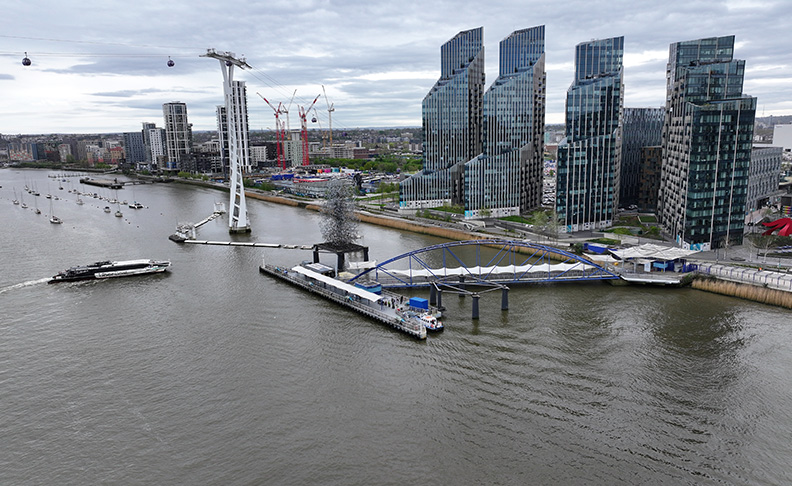 North Greenwich Pier image