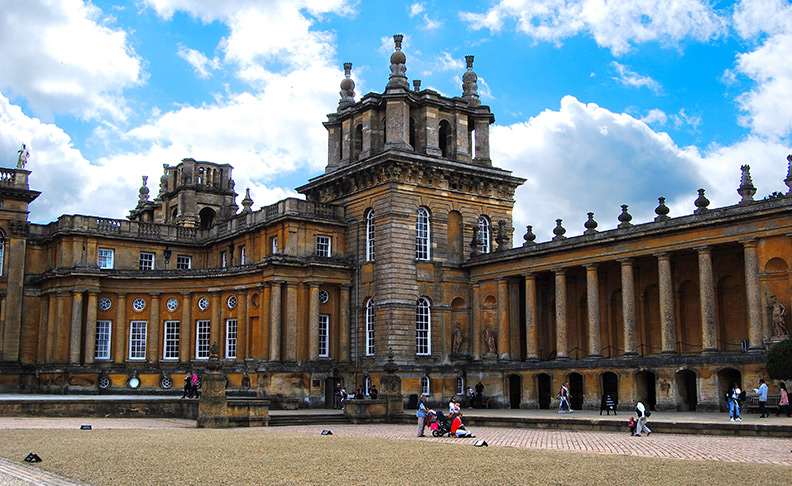 Blenheim Palace Gardens 