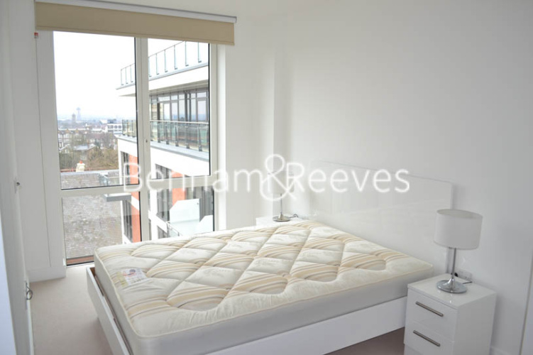 2 bedrooms flat to rent in Longfield Avenue, Ealing W5-image 3