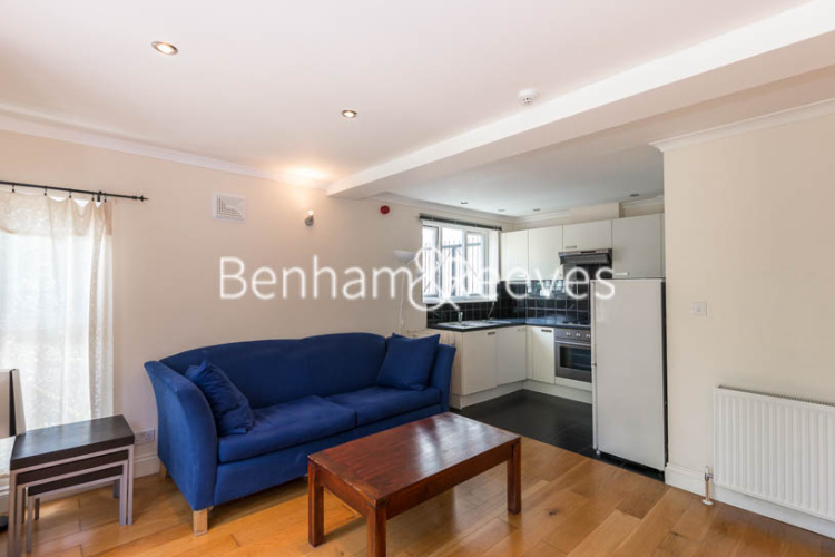 1 bedroom flat to rent in Madeley Road, Ealing, W5-image 7