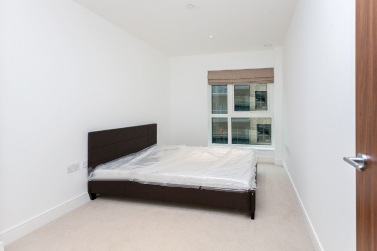 2 bedrooms flat to rent in Longfield Avenue, Ealing, W5-image 4