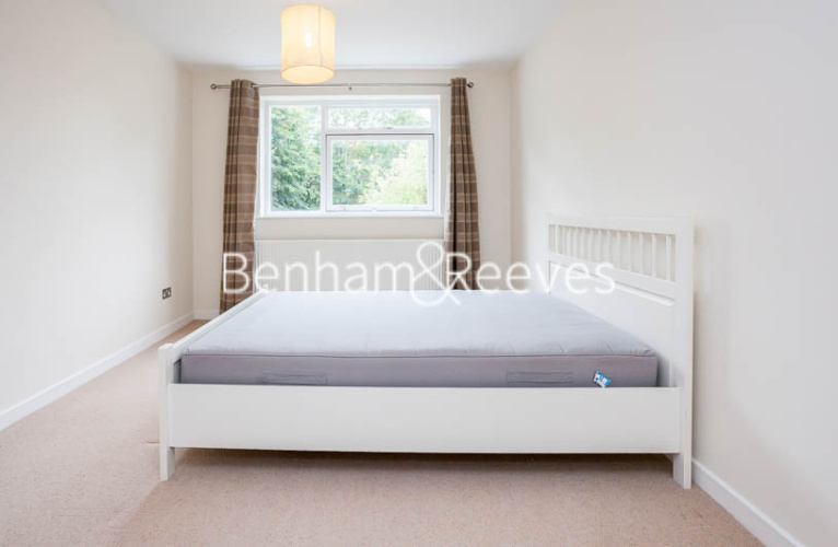 2 bedrooms flat to rent in Mount Park Road, Ealing, W5-image 7