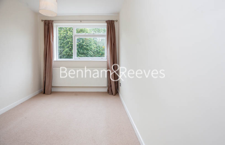 2 bedrooms flat to rent in Mount Park Road, Ealing, W5-image 11