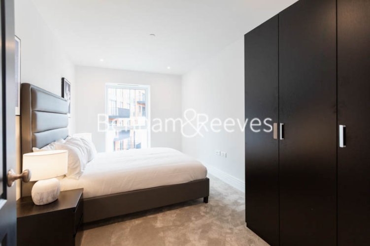 2 bedrooms flat to rent in Filmworks Walk, Ealing, W5-image 17