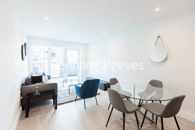 2 bedrooms flat to rent in Filmworks Walk, Ealing, W5-image 19