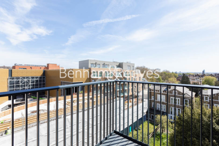 2 bedrooms flat to rent in Filmworks Walk, Ealing, W5-image 11