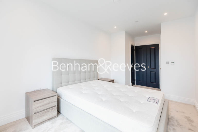 1 bedroom flat to rent in Filmworks Walk, Ealing, W5-image 7