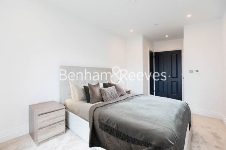 1 bedroom flat to rent in Filmworks Walk, Ealing, W5-image 10