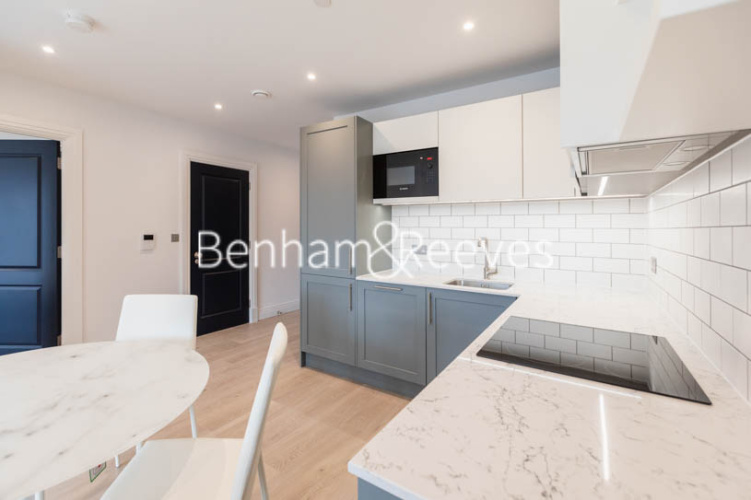 1 bedroom flat to rent in Filmworks Walk, Ealing, W5-image 12