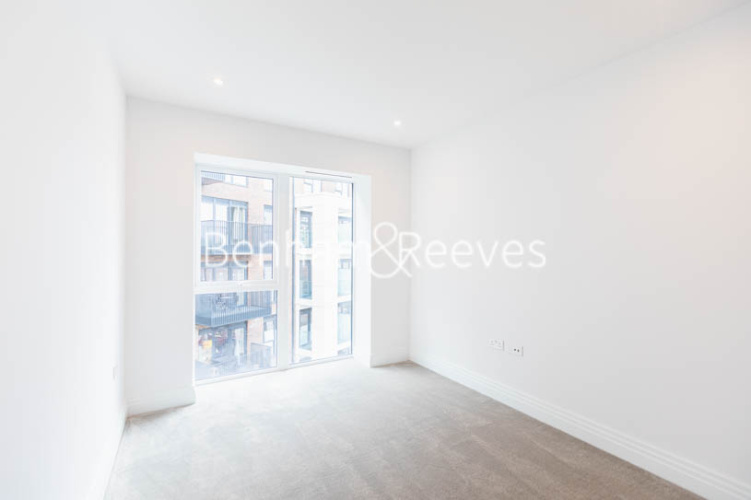 2 bedrooms flat to rent in Filmworks Walk, Ealing, W5-image 12