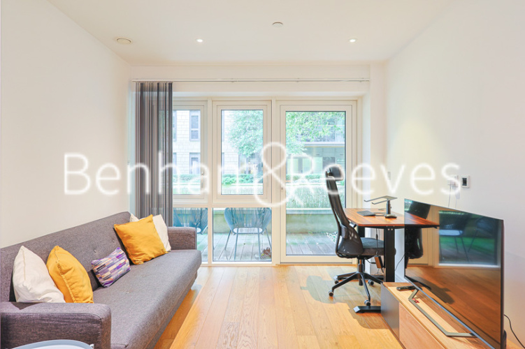 1 bedroom flat to rent in Longfield Avenue, Ealing, W5-image 14