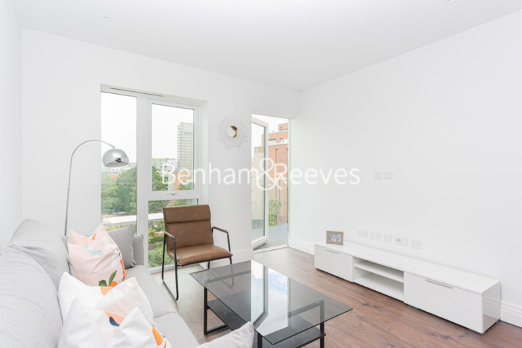 1 bedroom flat to rent in Filmworks Walk, Ealing, W5-image 8
