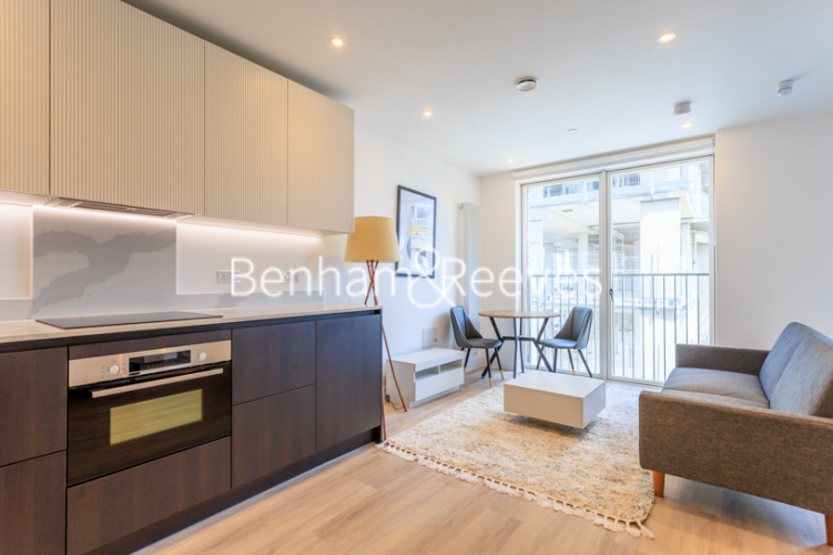 Studio flat to rent in Heartwood Boulevard, Acton, W3-image 14