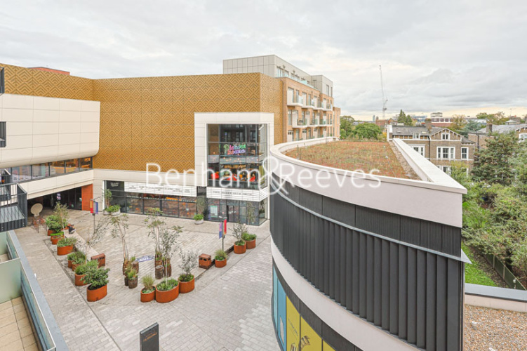 1 bedroom flat to rent in Filmworks Walk, Ealing, W5-image 13