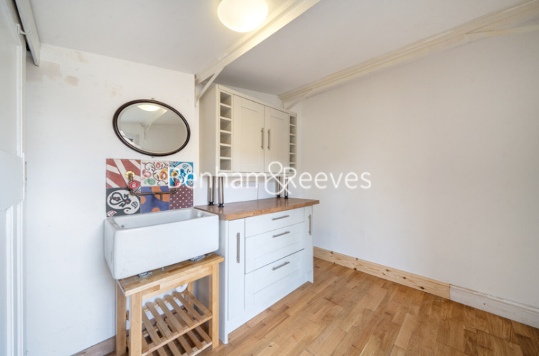 4 bedrooms house to rent in Brentmead gardens, Ealing, NW10-image 16