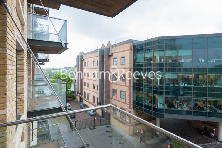 2 bedrooms flat to rent in Fulham Reach, Hammersmith, W6-image 4