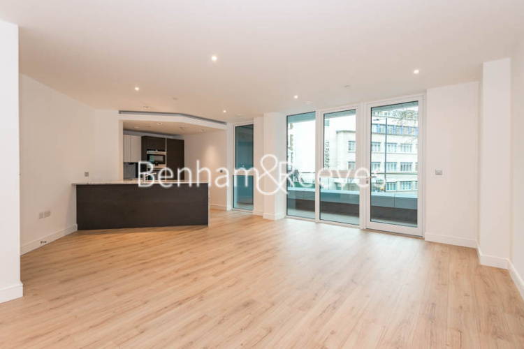 2 bedrooms flat to rent in Sovereign Court, Hammersmith, W6-image 1