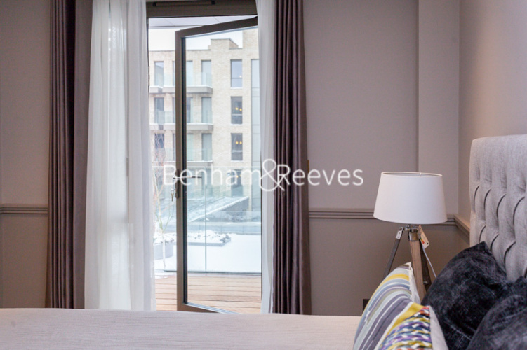 2 bedrooms flat to rent in Queens Wharf, Hammersmith, W6-image 9