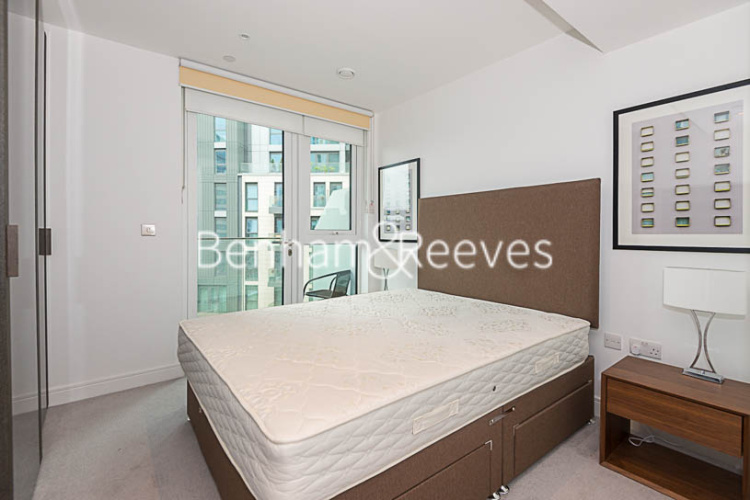 1 bedroom flat to rent in Sovereign Court, Hammersmith, W6-image 4