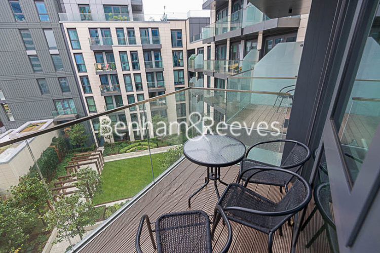 1 bedroom flat to rent in Sovereign Court, Hammersmith, W6-image 6