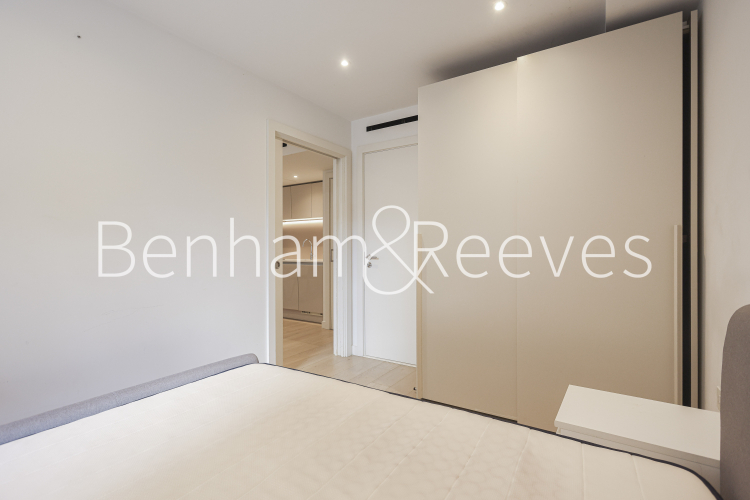 1 bedroom flat to rent in Albion Court, Hammersmith, W6-image 8
