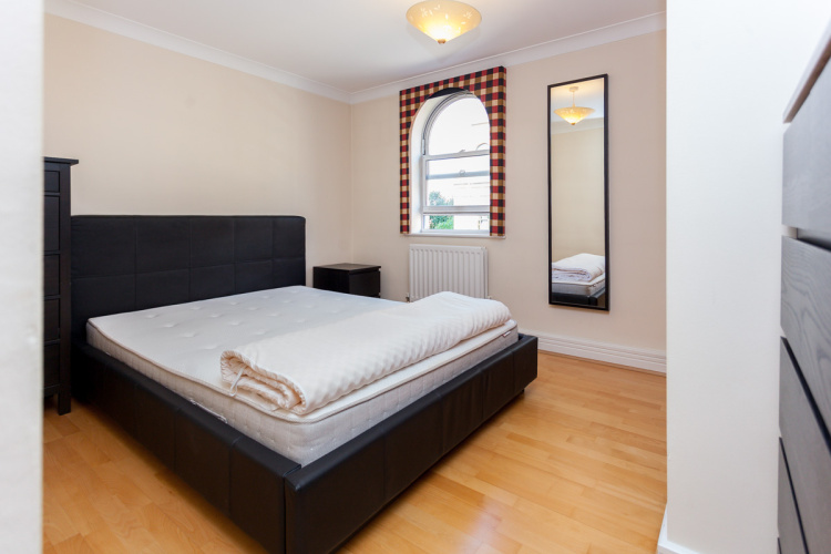 2 bedrooms flat to rent in Harrods Village, Barnes, SW13-image 9