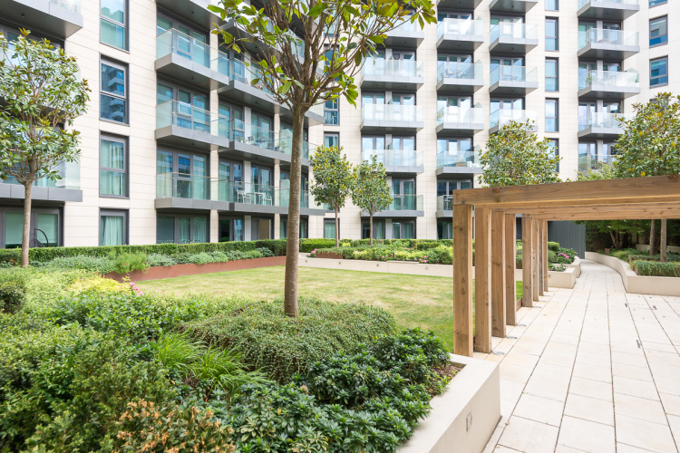 1 bedroom flat to rent in Sovereign Court, Hammersmith, W6-image 13