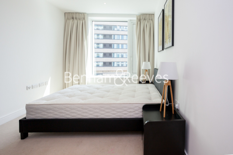 2 bedrooms flat to rent in Sovereign Court, Hammersmith, W6-image 4