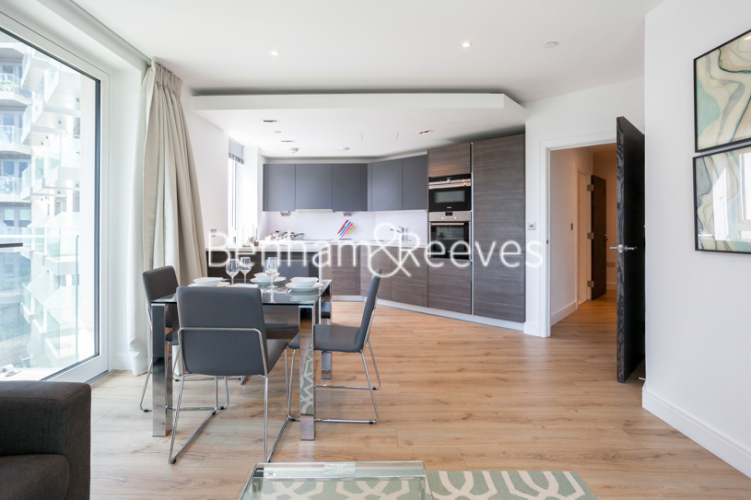 2 bedrooms flat to rent in Sovereign Court, Hammersmith, W6-image 8