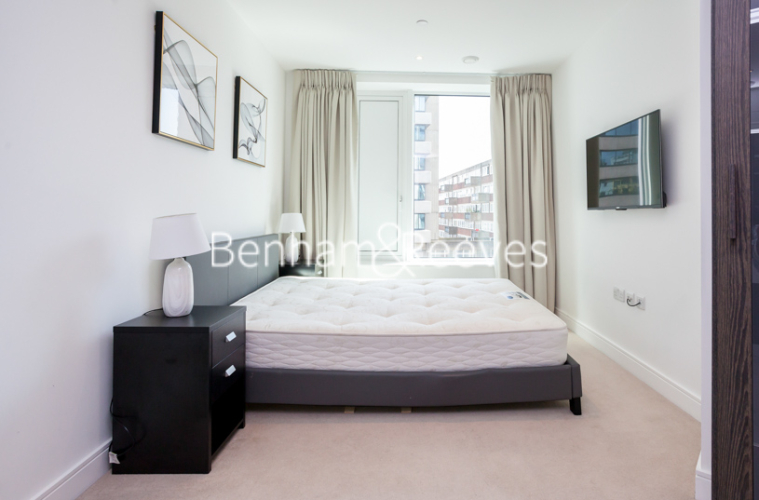 2 bedrooms flat to rent in Sovereign Court, Hammersmith, W6-image 16