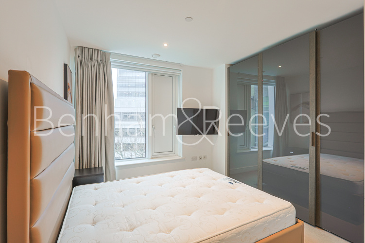 2 bedrooms flat to rent in Marquis House, Beadon Road, W6-image 4