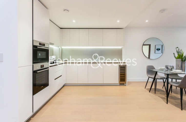 1 bedroom flat to rent in Fulham Reach, Hammersmith, W6-image 2