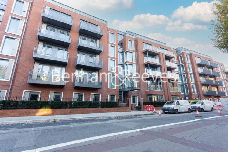 2 bedrooms flat to rent in Matcham House, Hammersmith, W6-image 27