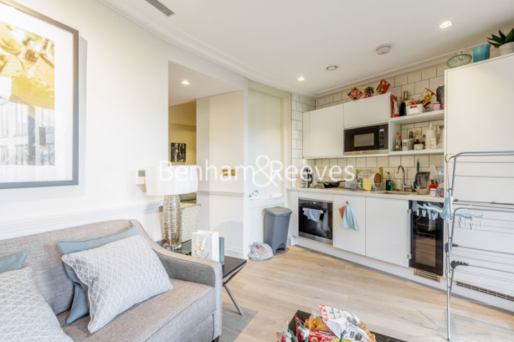 Studio flat to rent in Queens Wharf, Hammersmith, W6-image 2