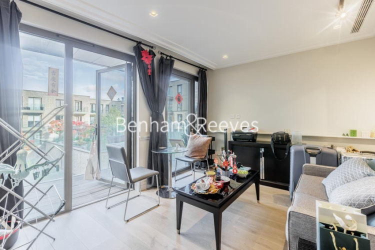 Studio flat to rent in Queens Wharf, Hammersmith, W6-image 3