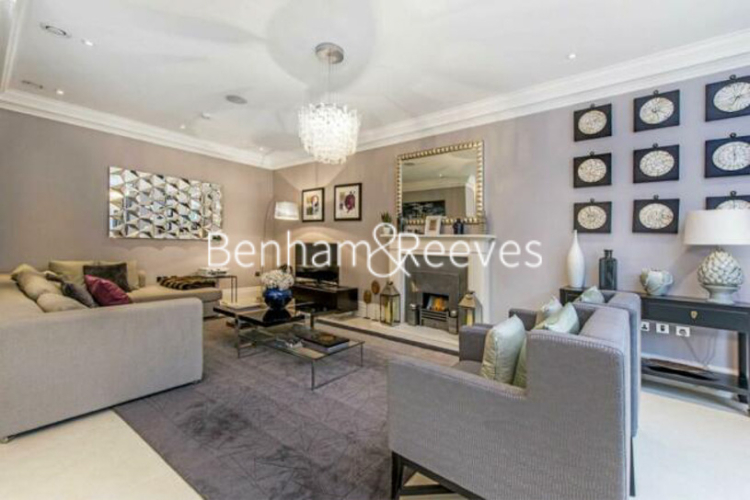 5  bedrooms house to rent in Copse Hill, Hammersmith, SW20-image 6