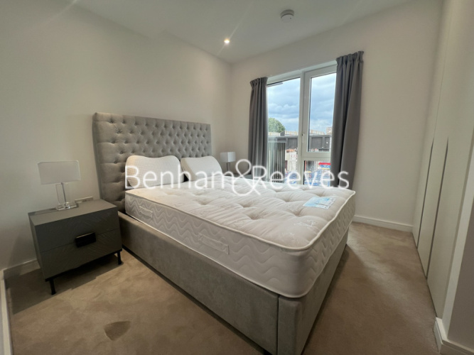 2 bedrooms flat to rent in Tierney Lane, Fulham Reach, W6-image 3