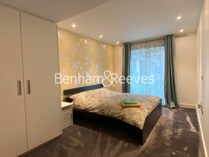 2 bedrooms flat to rent in Faulkner House, Tierney Lane, W6-image 3