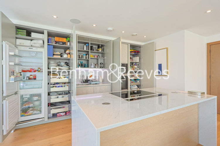 2 bedrooms flat to rent in Goldhurst House, Parr's Way, W6-image 9