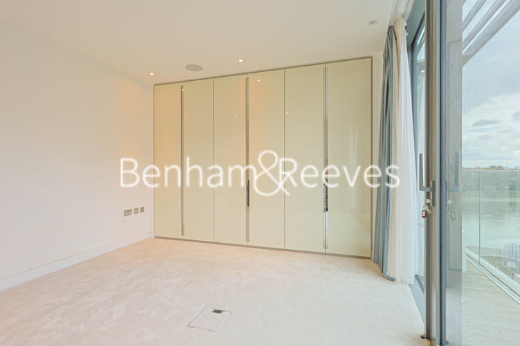 2 bedrooms flat to rent in Goldhurst House, Parr's Way, W6-image 20