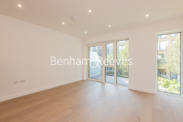 1 bedroom flat to rent in Merrivale Terrace, Distillery Road, W6-image 1