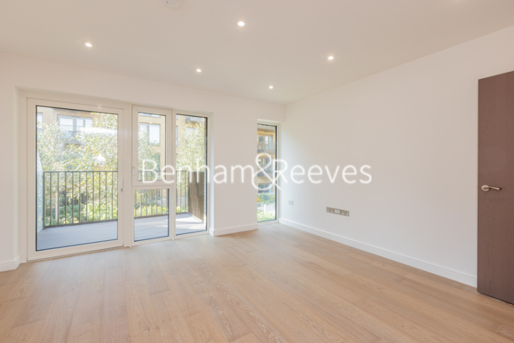 1 bedroom flat to rent in Merrivale Terrace, Distillery Road, W6-image 11