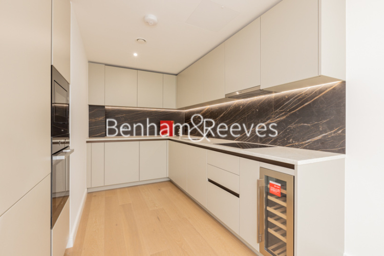 1 bedroom flat to rent in Merrivale Terrace, Distillery Road, W6-image 2