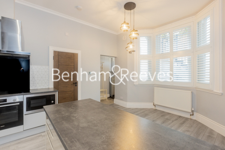 2 bedrooms flat to rent in Southerton Road, Hammersmith, W6-image 17