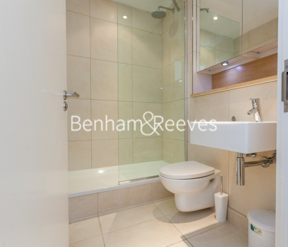 2 bedrooms flat to rent in Times Square, Aldgate East, E1-image 9